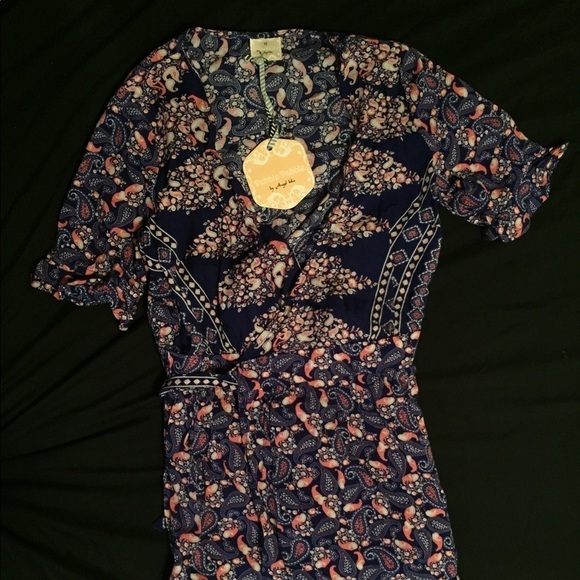 Princess Polly colorful blue wrap dress, Size 10 (AUS) - Picture 4 of 7